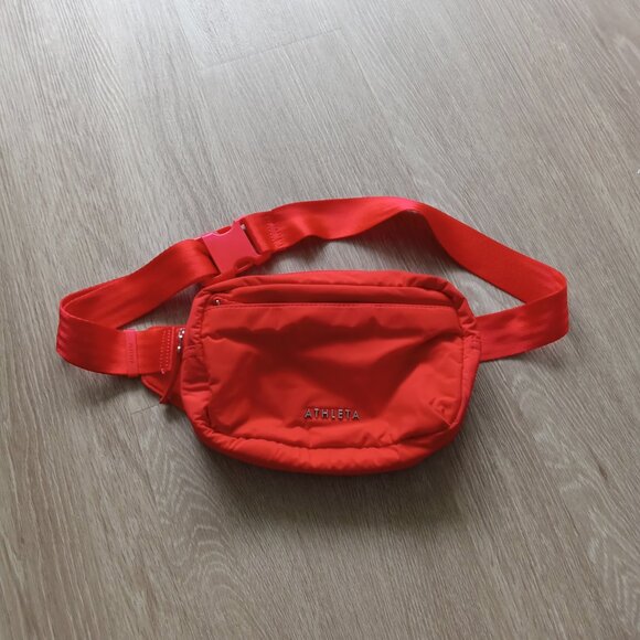 NEW Women's Bright Red LARGE Athleta Belt Bag - Picture 1 of 4